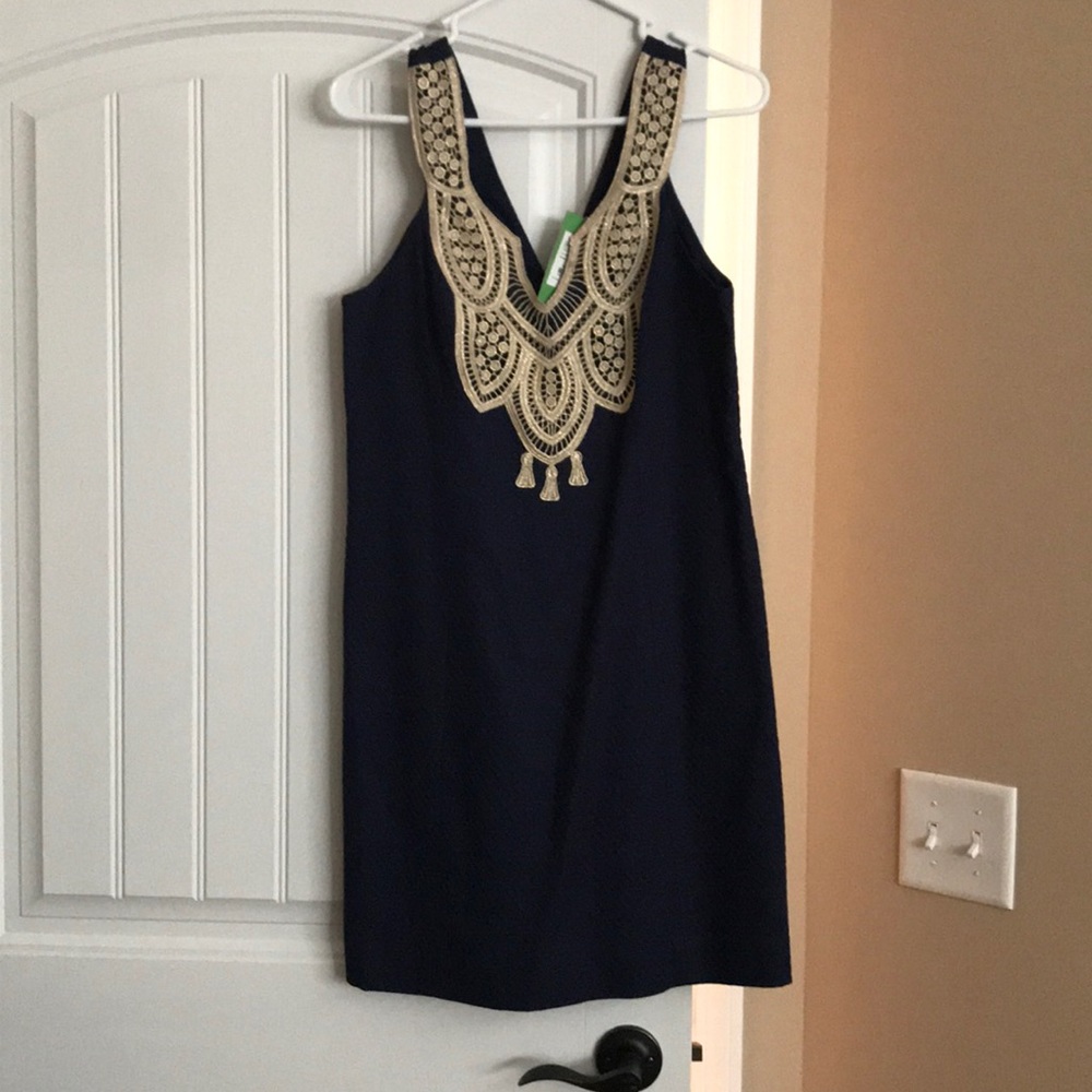 Lilly Pulitzer Largo Shift (6) retails for $198